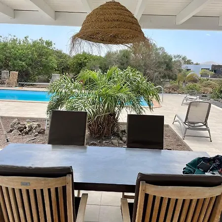 Villa North Shore Lajares, Manalari, Private And Heated Pool *