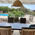 Villa North Shore Lajares, Manalari, Private And Heated Pool *